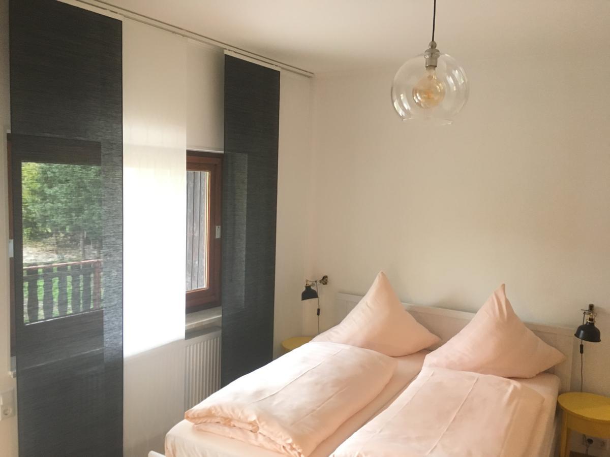 Wein Erlebnis Hotel Maimuehle 페를 외부 사진